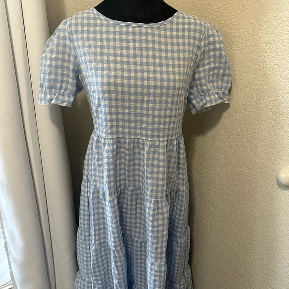 SHEIN White and Blue Tiered Maxi Sundress - Picture 4 of 7